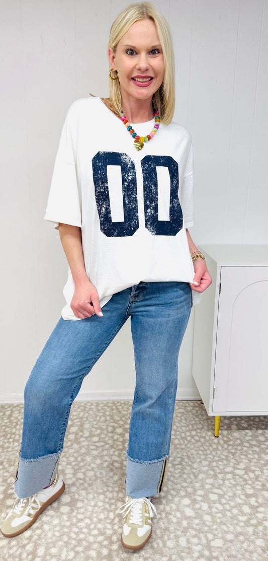 Oversized Varsity V-Neck Graphic