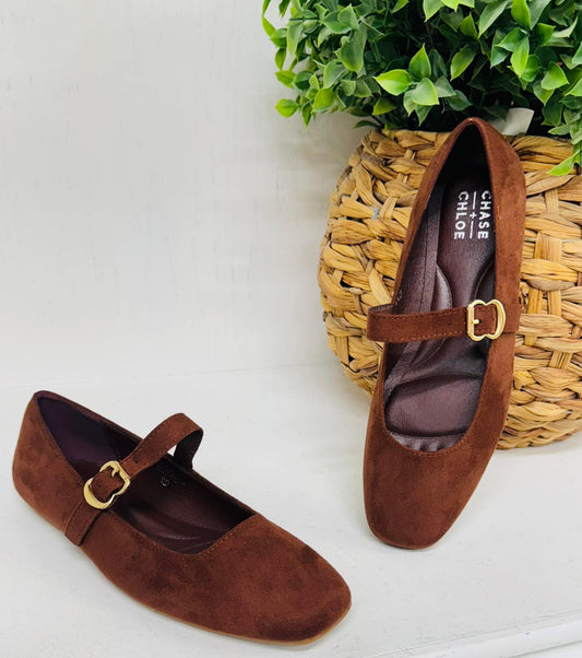 Michaela Mary Jane Brown Flat