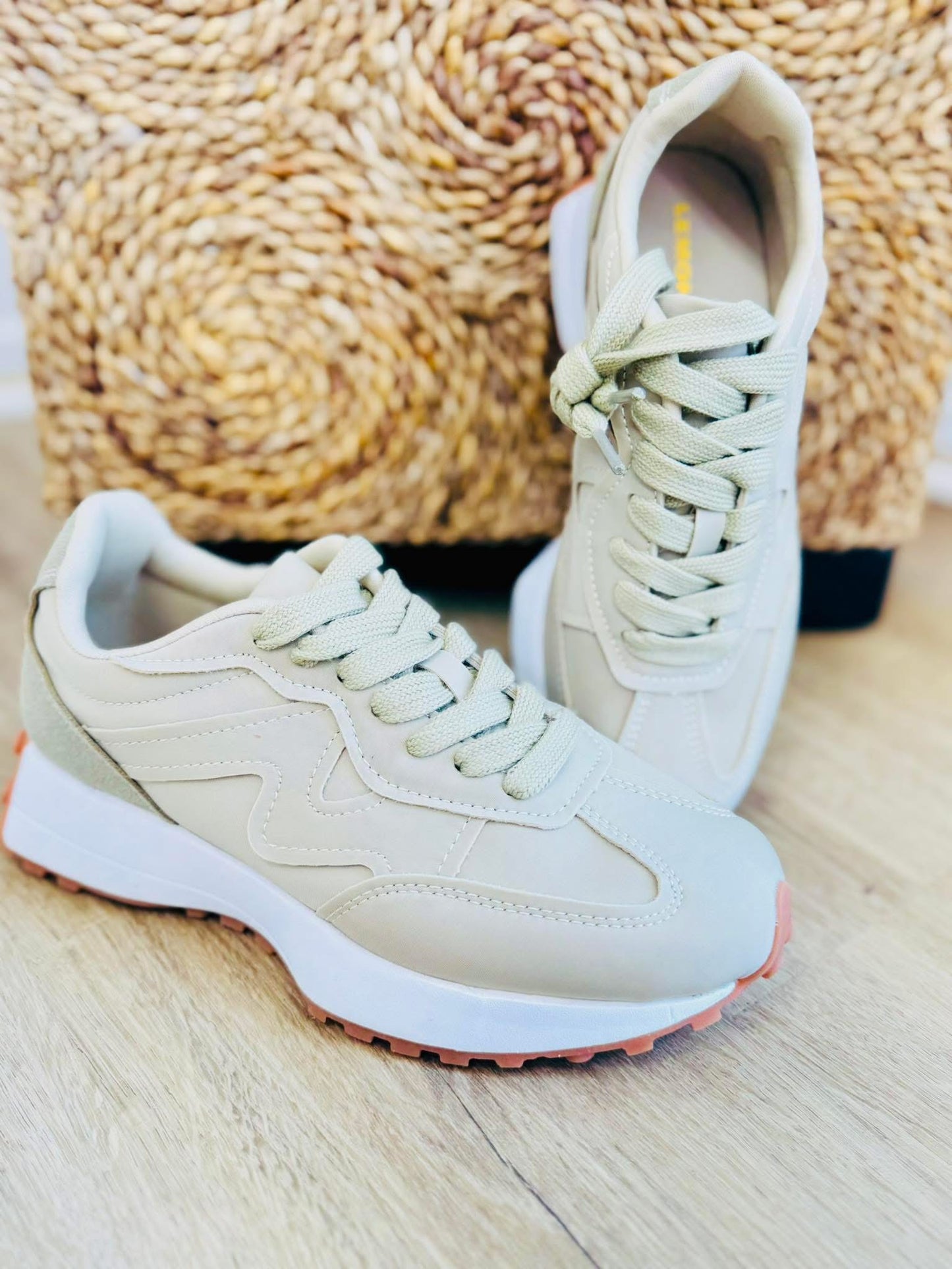 Rae Sneakers In Taupe